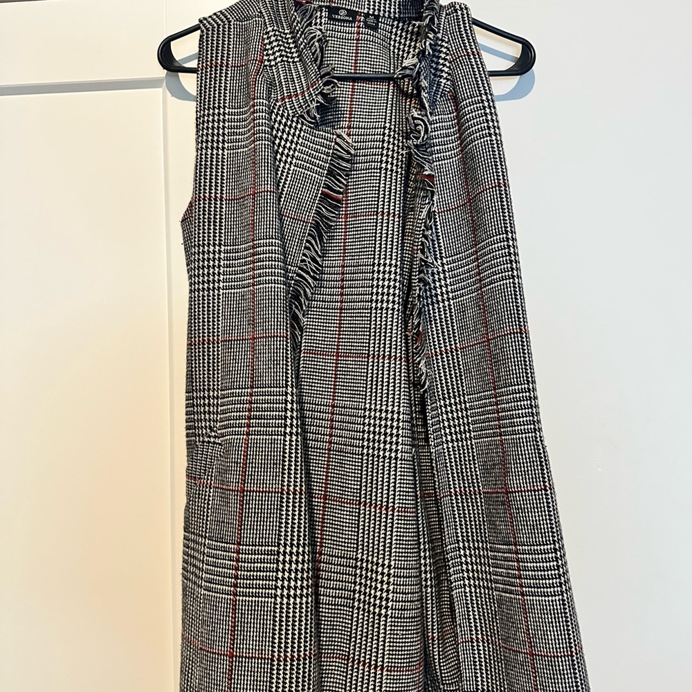 Versona vest